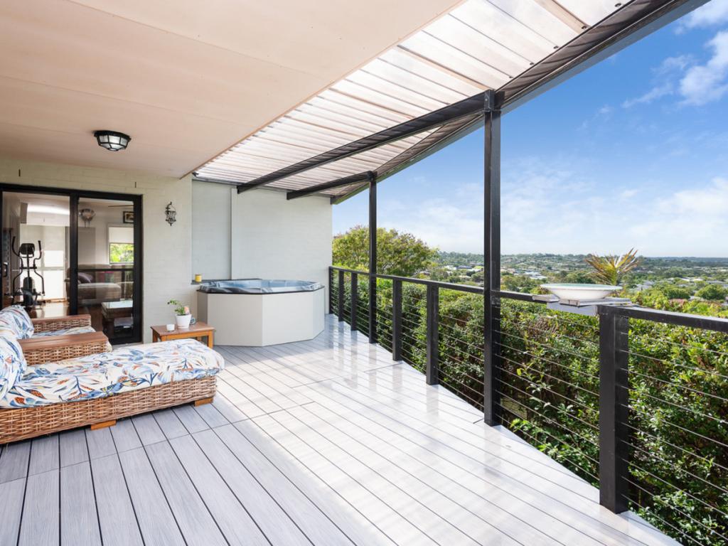 24 YALDARA ST, PACIFIC PINES, QLD 4211