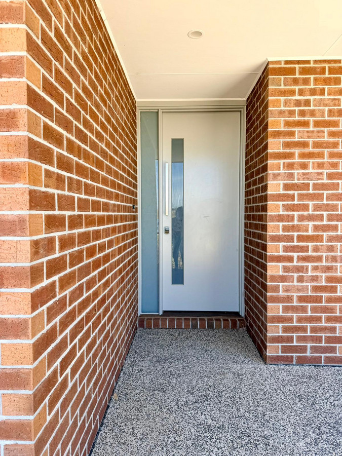 66 MCKINLEY DR, TRUGANINA, VIC 3029