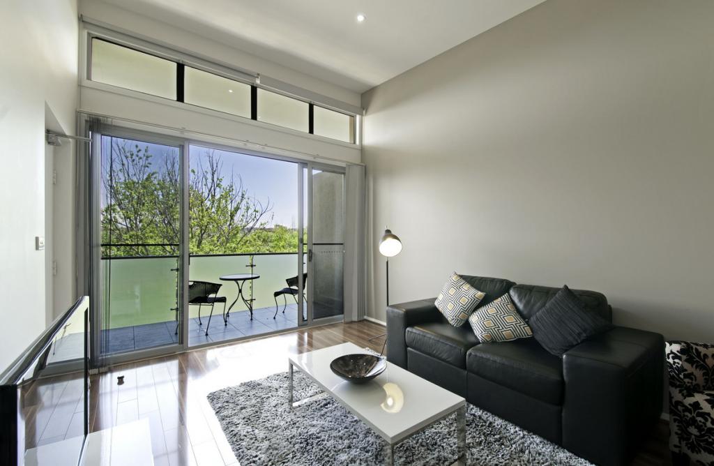 11/16 De Burgh St, Lyneham, ACT 2602