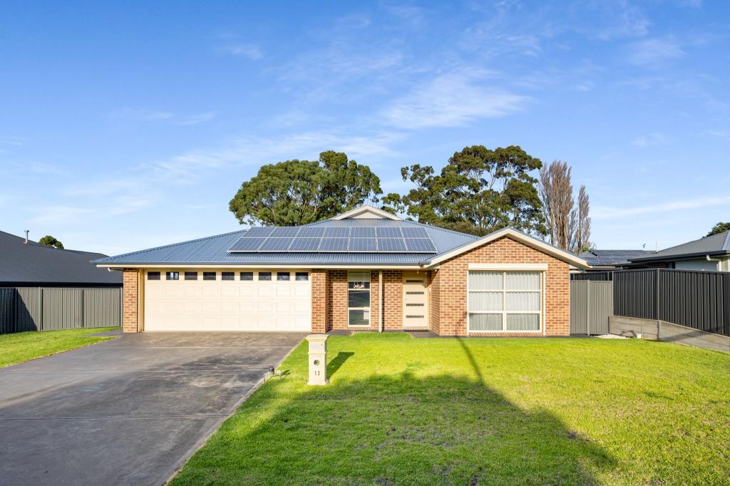 13 Lakes Park Dr, Ob Flat, SA 5291