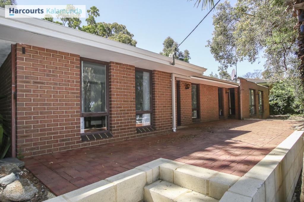 4 Andrew St, Kalamunda, WA 6076