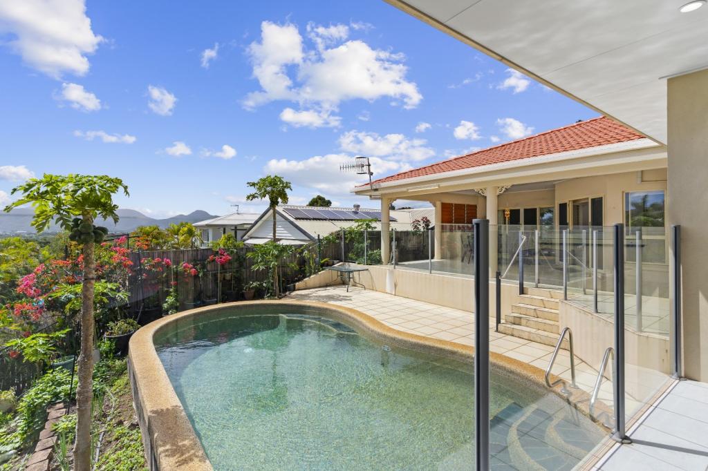 10 Rosemont Ct, Mooroobool, QLD 4870