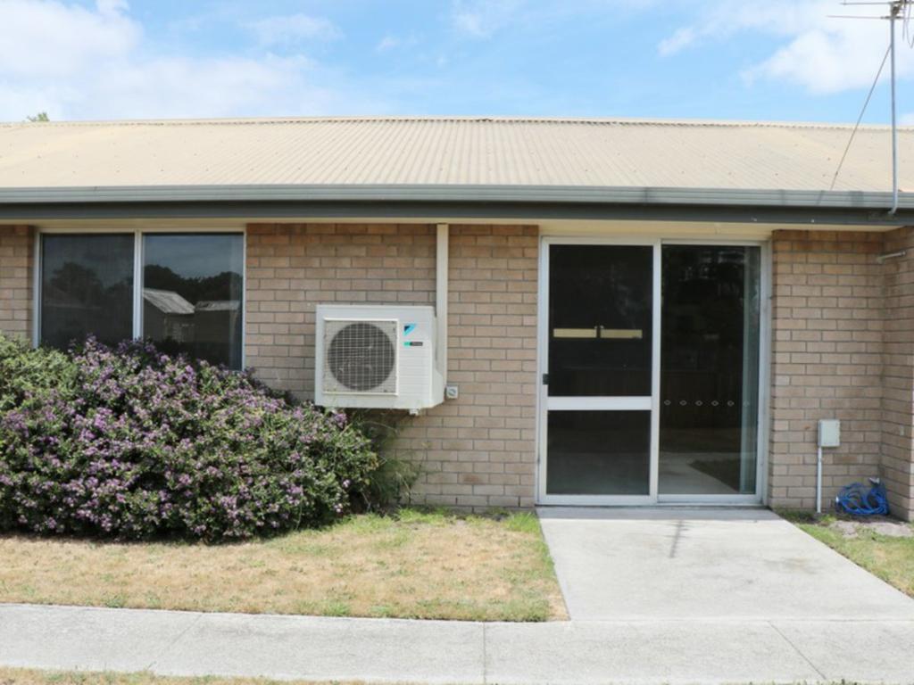 2/18 Tully St, St Helens, TAS 7216