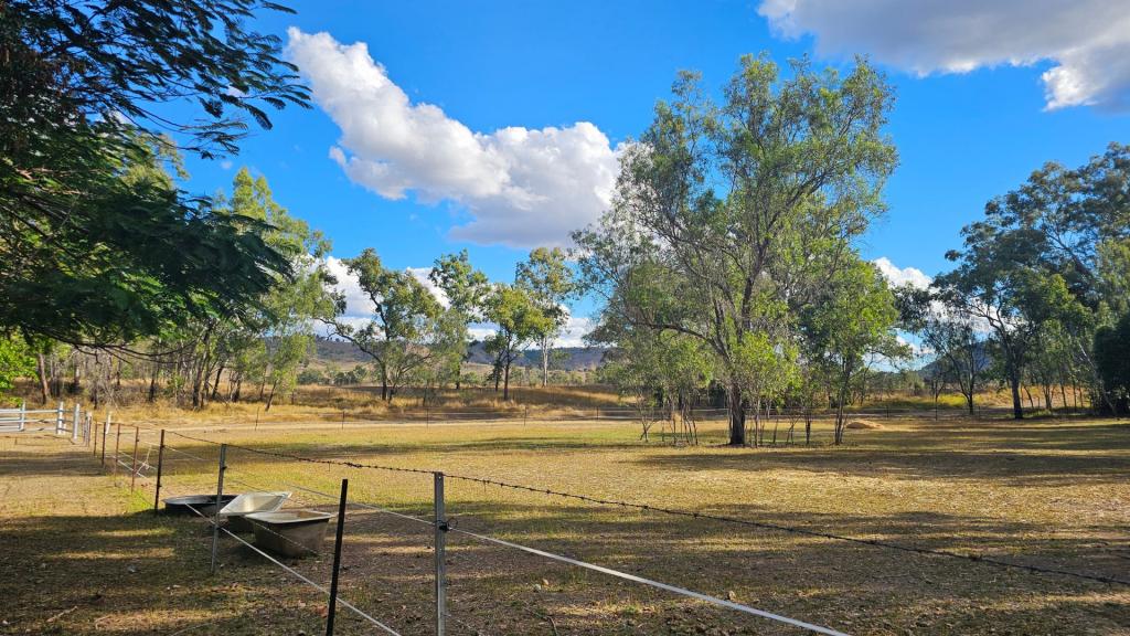 175 Old Nanango Rd, Gayndah, QLD 4625