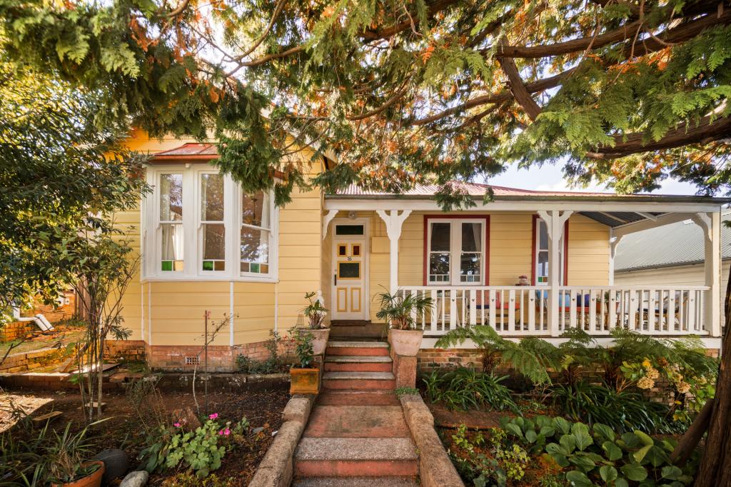 110 Waratah St, Katoomba, NSW 2780