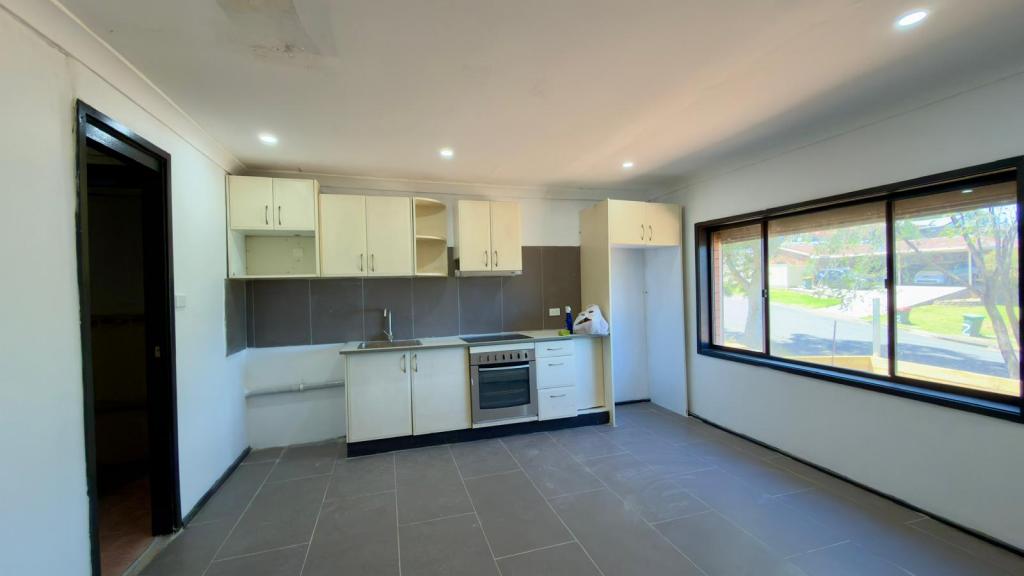 12a Jersey Pde, Minto, NSW 2566