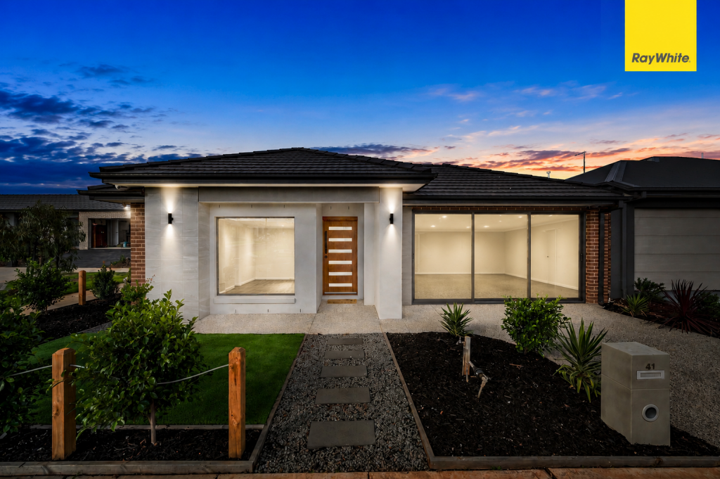 41 STONEFLY CCT, WEIR VIEWS, VIC 3338