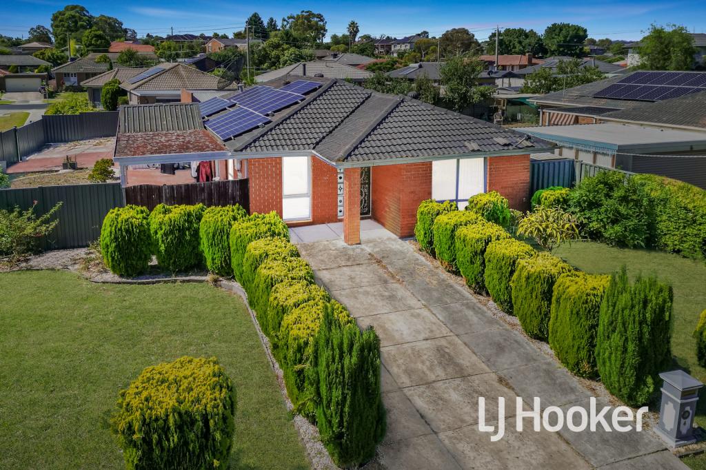 4 GANDIN CT, HAMPTON PARK, VIC 3976