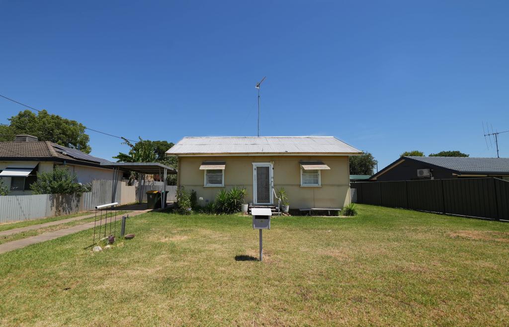 14 Station St, Parkes, NSW 2870