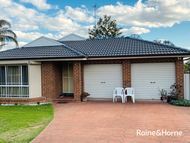 86 Longhurst Rd, Minto, NSW 2566