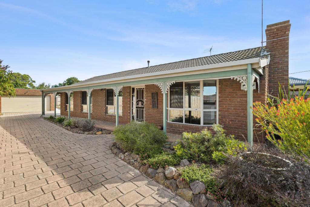 4 Lansdowne Ct, Grovedale, VIC 3216