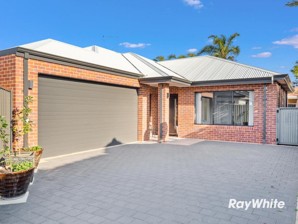 3a Oleander Pl, Halls Head, WA 6210