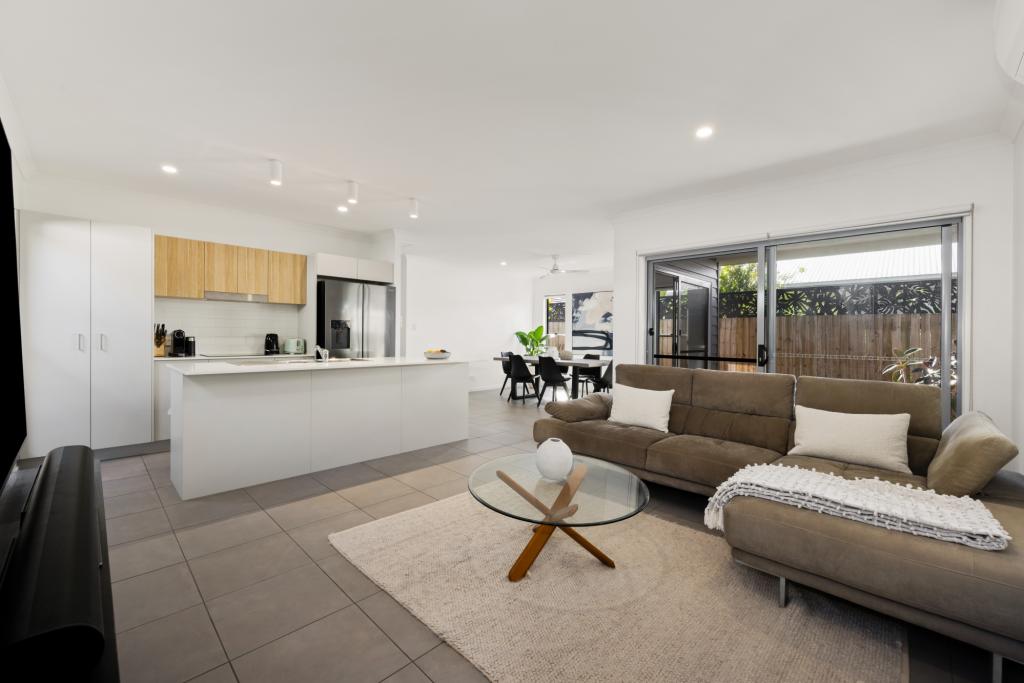 3 Tadorna St, Palmview, QLD 4553