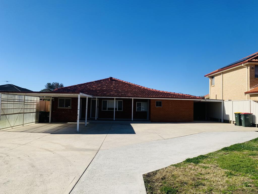 28 Winton Ave, Edensor Park, NSW 2176