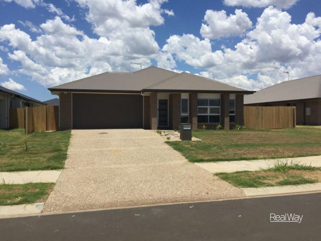 67 John St, Cambooya, QLD 4358