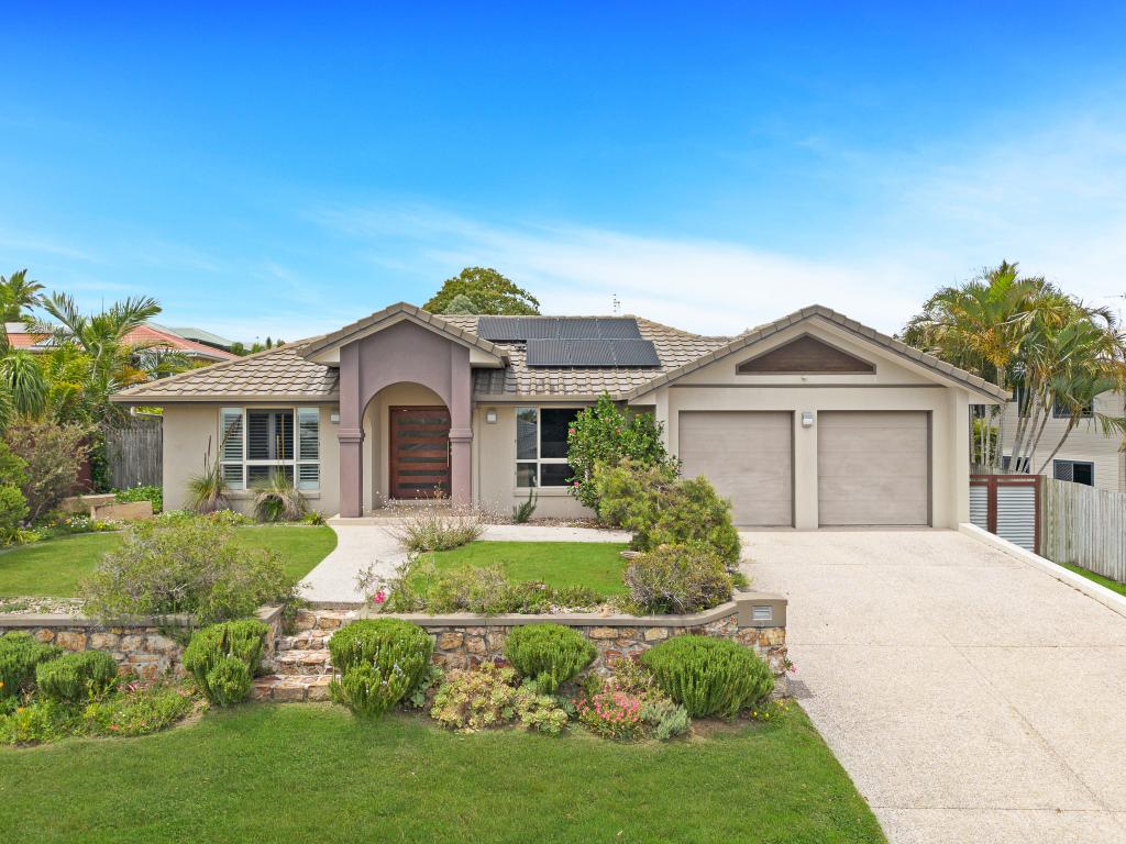3 FARADAY CT, URRAWEEN, QLD 4655