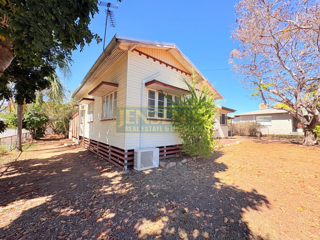 43 Oxford St, Charters Towers City, QLD 4820