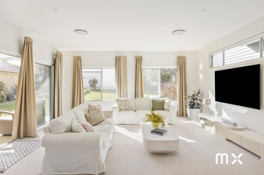 21 Seaview Tce, Thirroul, NSW 2515