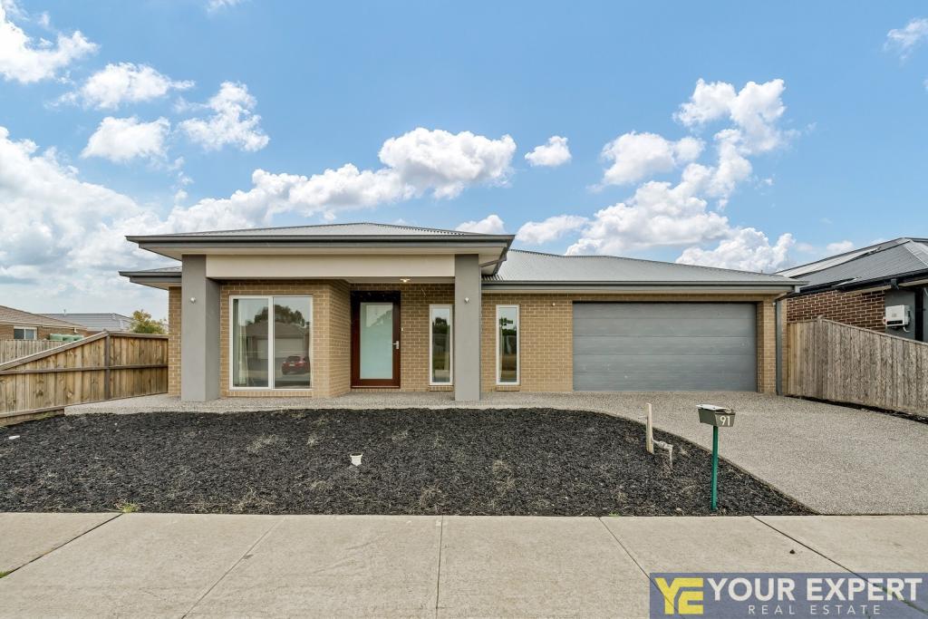 91 Greendale Bvd, Pakenham, VIC 3810