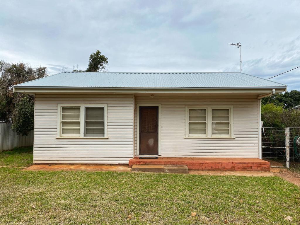 24 Goodwill St, Condobolin, NSW 2877