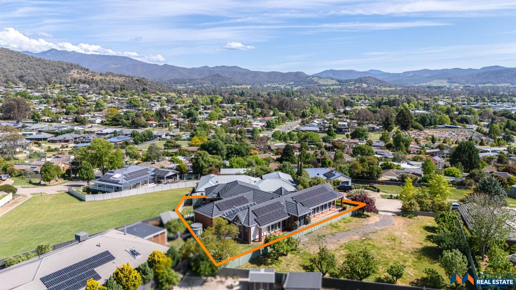 17 Thomas St, Myrtleford, VIC 3737