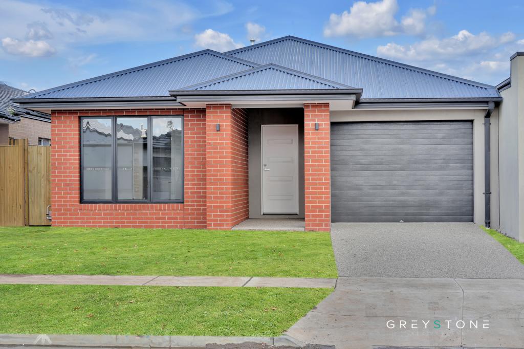 32 Crotone Ave, Deanside, VIC 3336