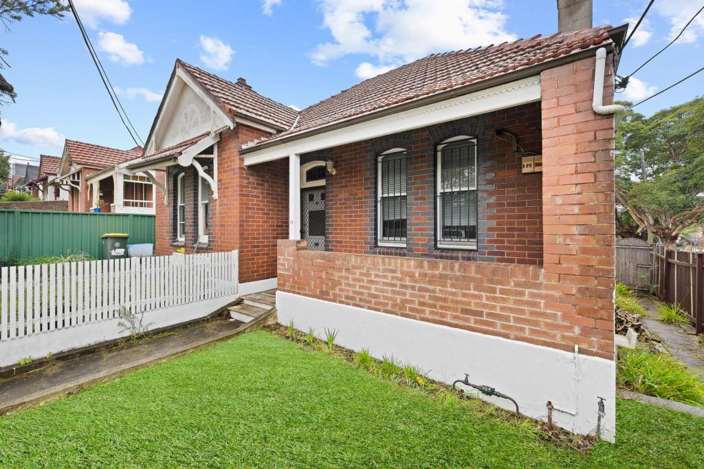 25 Dunstaffenage St, Hurlstone Park, NSW 2193