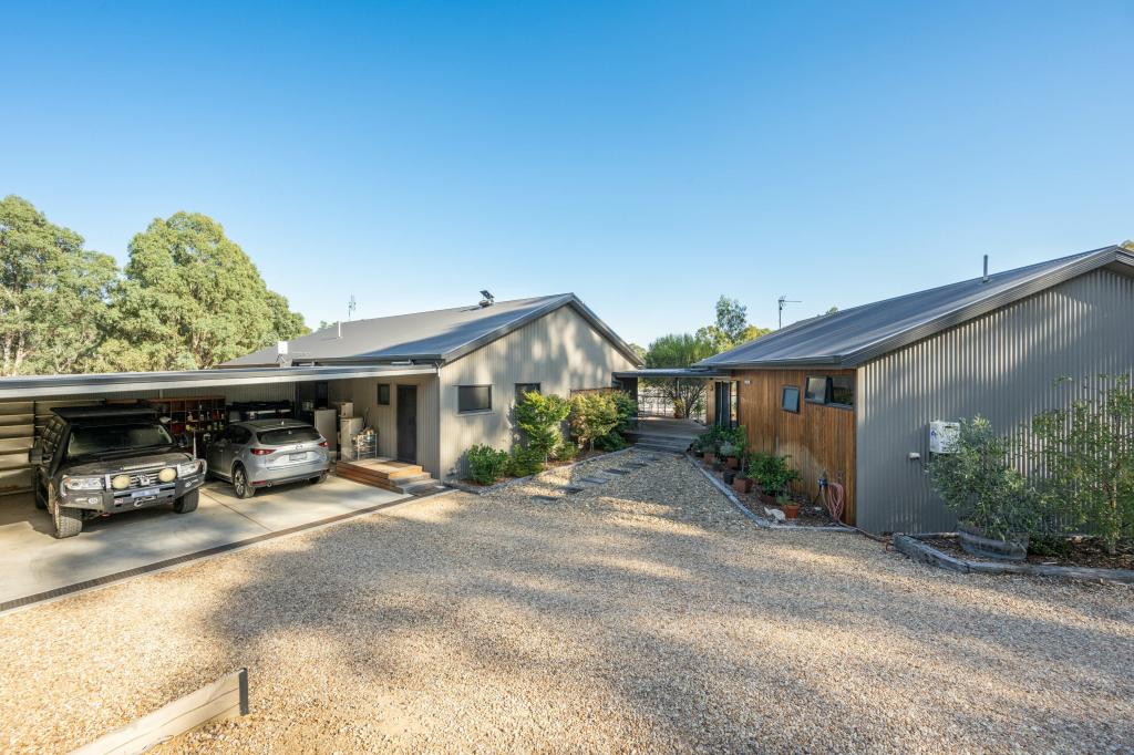 13 Correll St, Longwood, VIC 3665