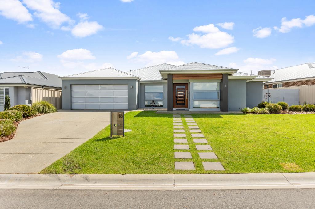 10 Goonawarra St, Gobbagombalin, NSW 2650