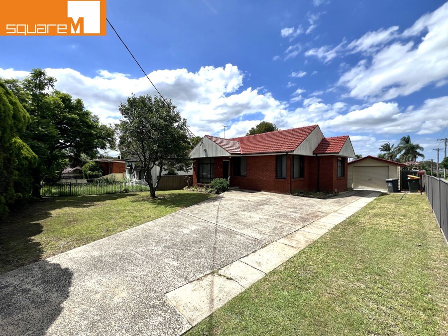 6 Chesham Pde, Glenfield, NSW 2167