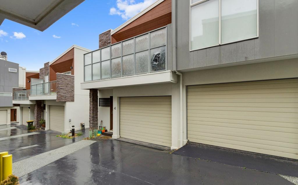 4 Berry Pl, Seaford, VIC 3198