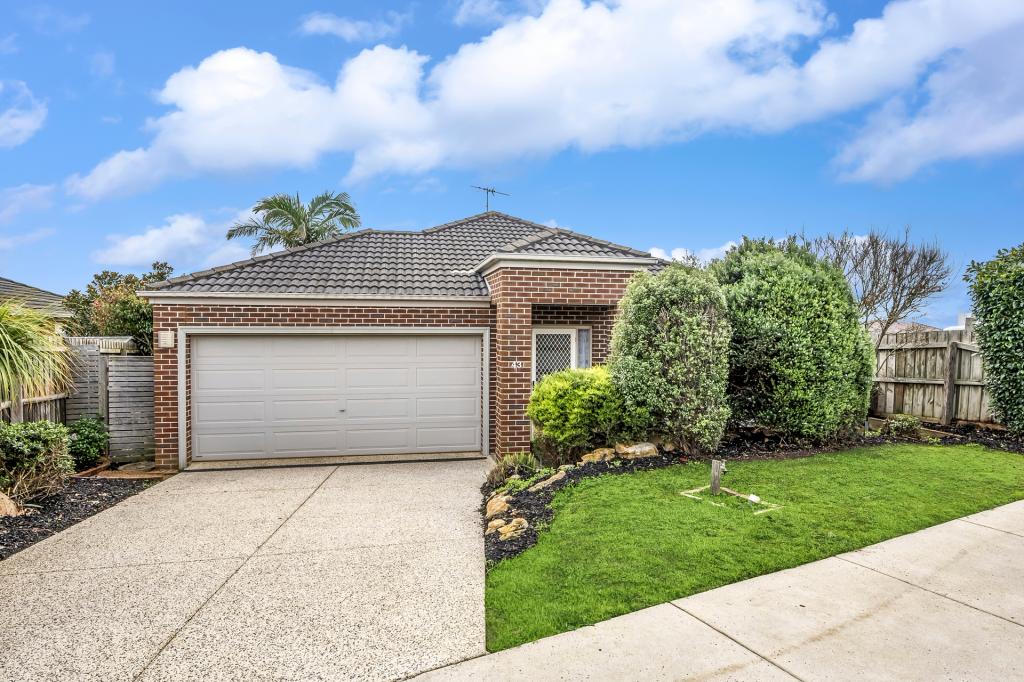 43 Pethajohn Pde, Grovedale, VIC 3216