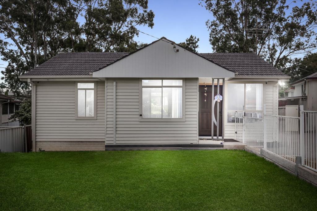 14 Eyre St, Lalor Park, NSW 2147