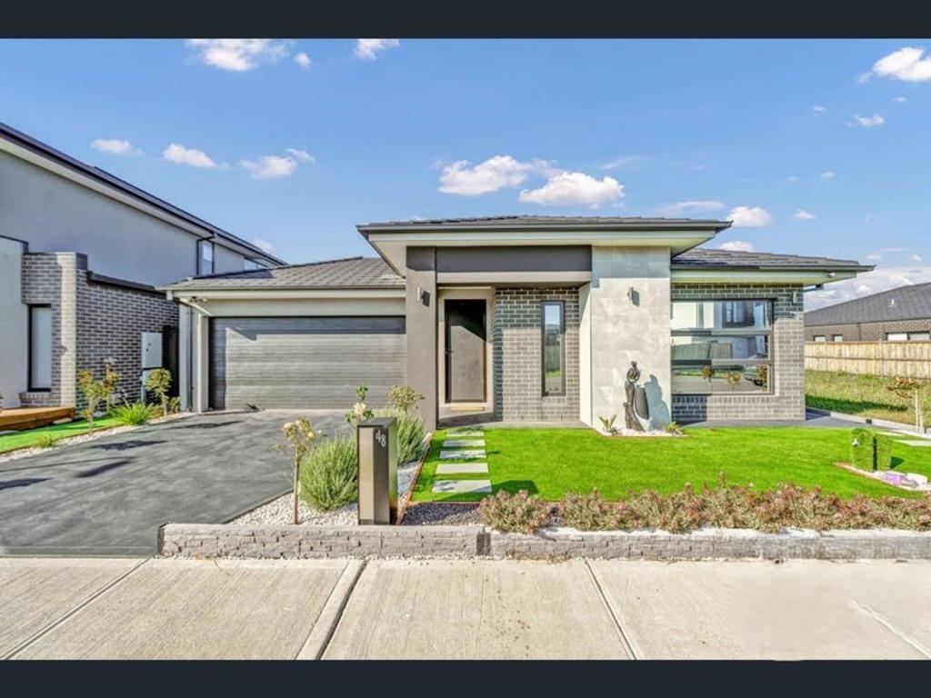48 ENERGY DR, LYNDHURST, VIC 3975