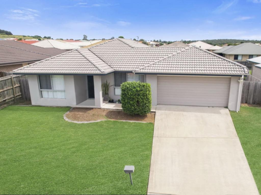 16 Peregrine Dr, Lowood, QLD 4311