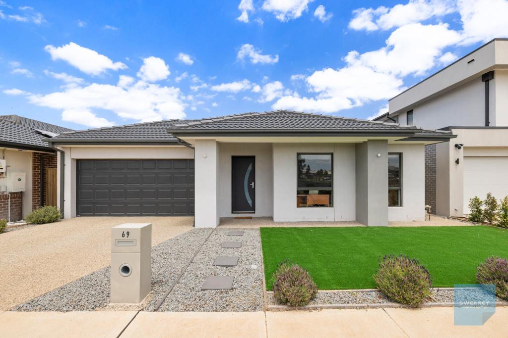 69 WATERFERN ST, FRASER RISE, VIC 3336