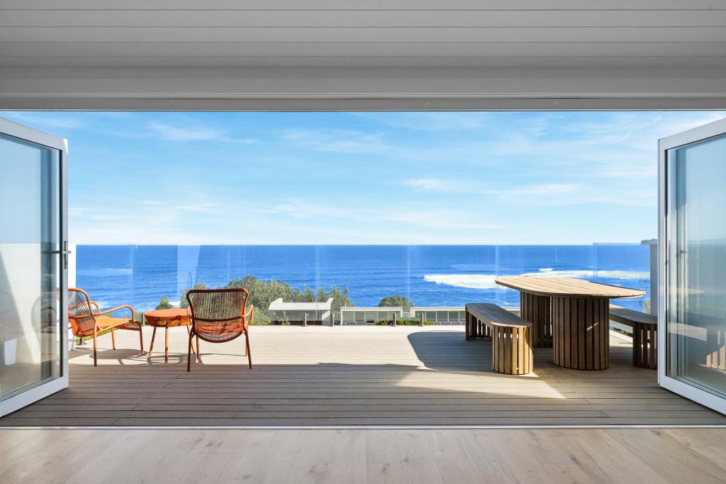 3 North Scenic Rd, Forresters Beach, NSW 2260