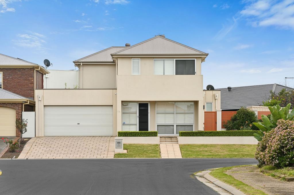17a Sir John Marks Dr, West Lakes, SA 5021