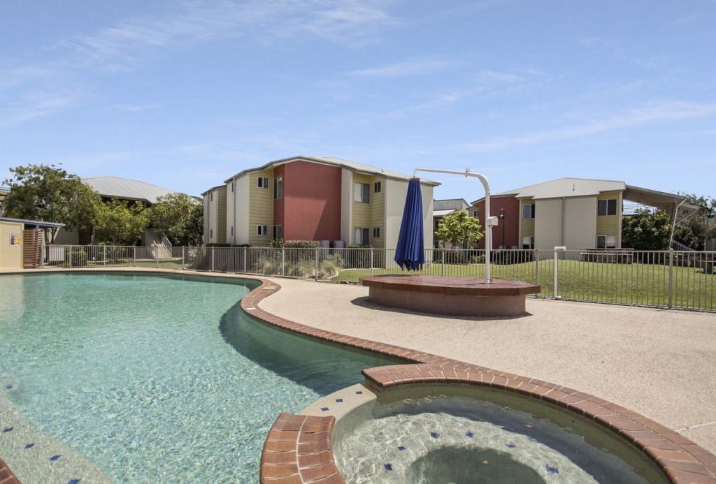 ROOM 1 - 70/8 VARSITYVIEW CT, SIPPY DOWNS, QLD 4556