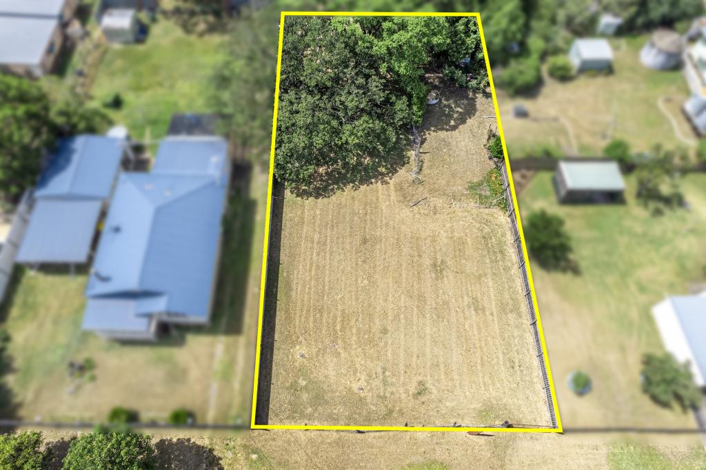 2 Taylor St, Oakey, QLD 4401