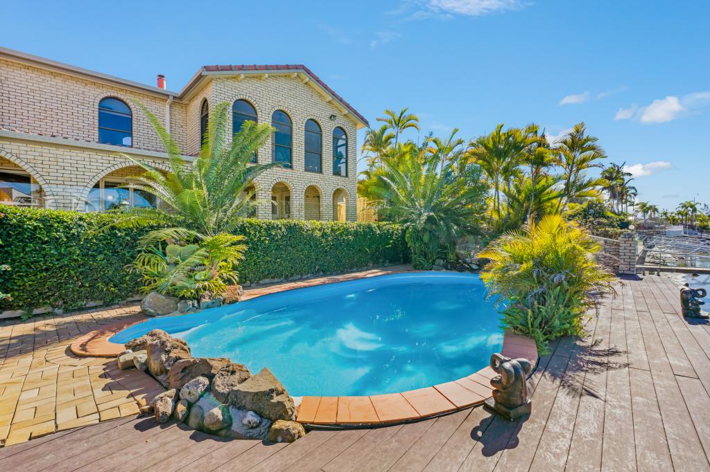16 Clipper Ct, Biggera Waters, QLD 4216