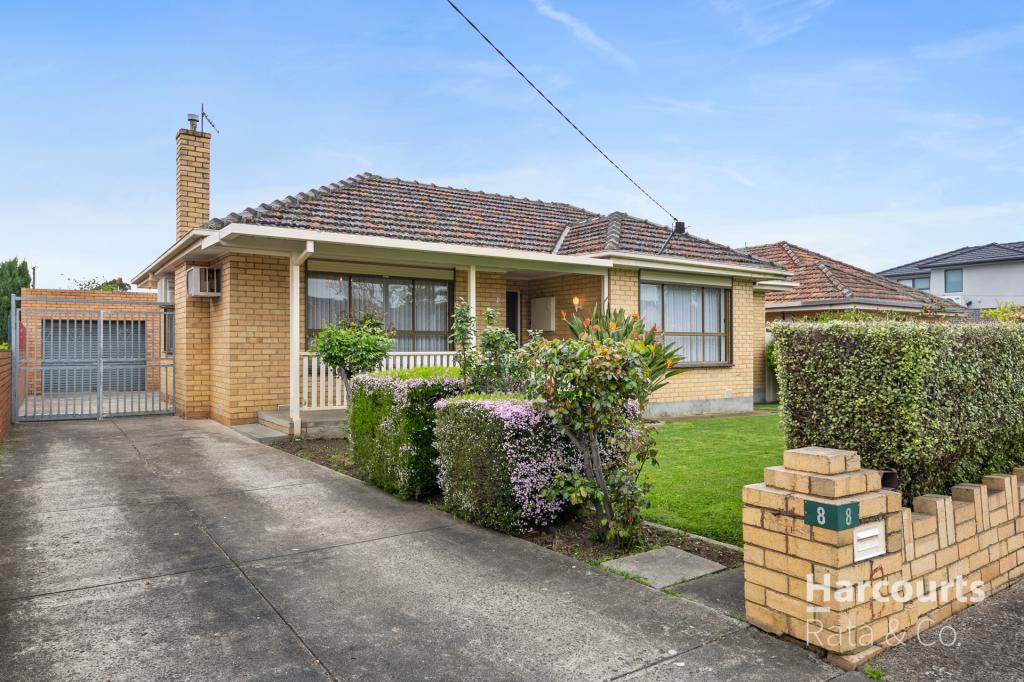 8 Mcleod St, Thomastown, VIC 3074