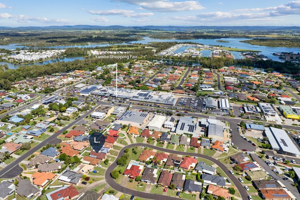 33 Lady Nelson Pl, Yamba, NSW 2464