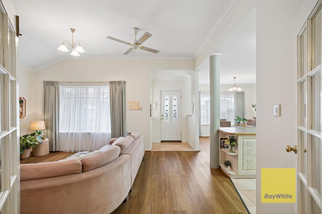 2/18 Canning Rd, Kalamunda, WA 6076