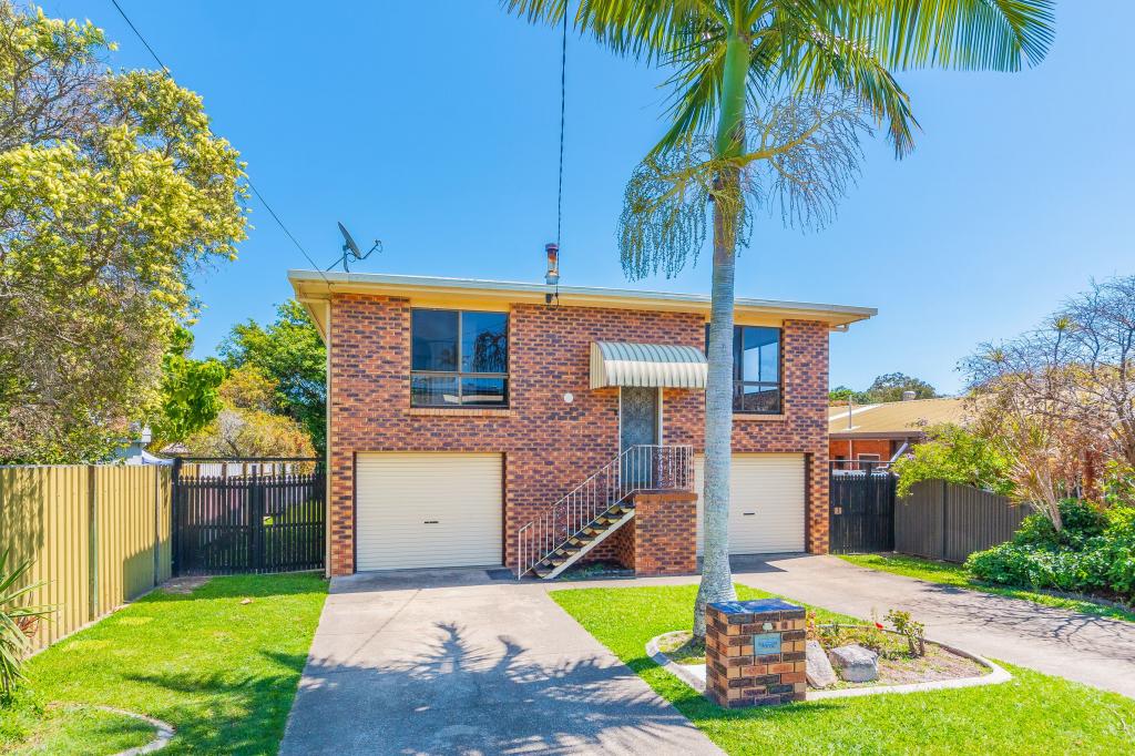 17 Longland St, Redcliffe, QLD 4020