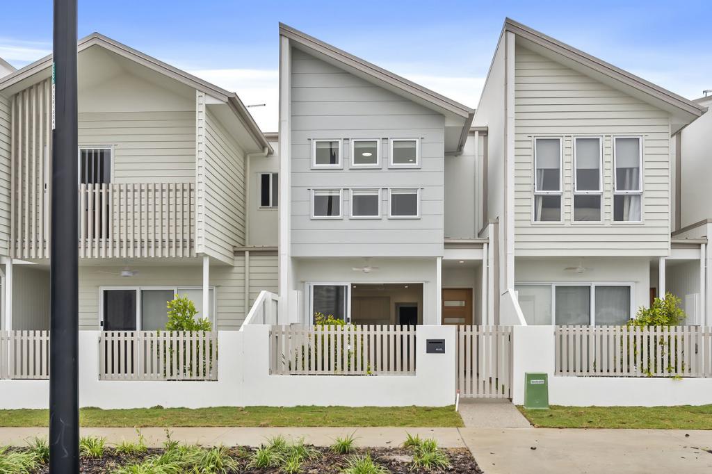 35 Tyndall Cct, Banya, QLD 4551