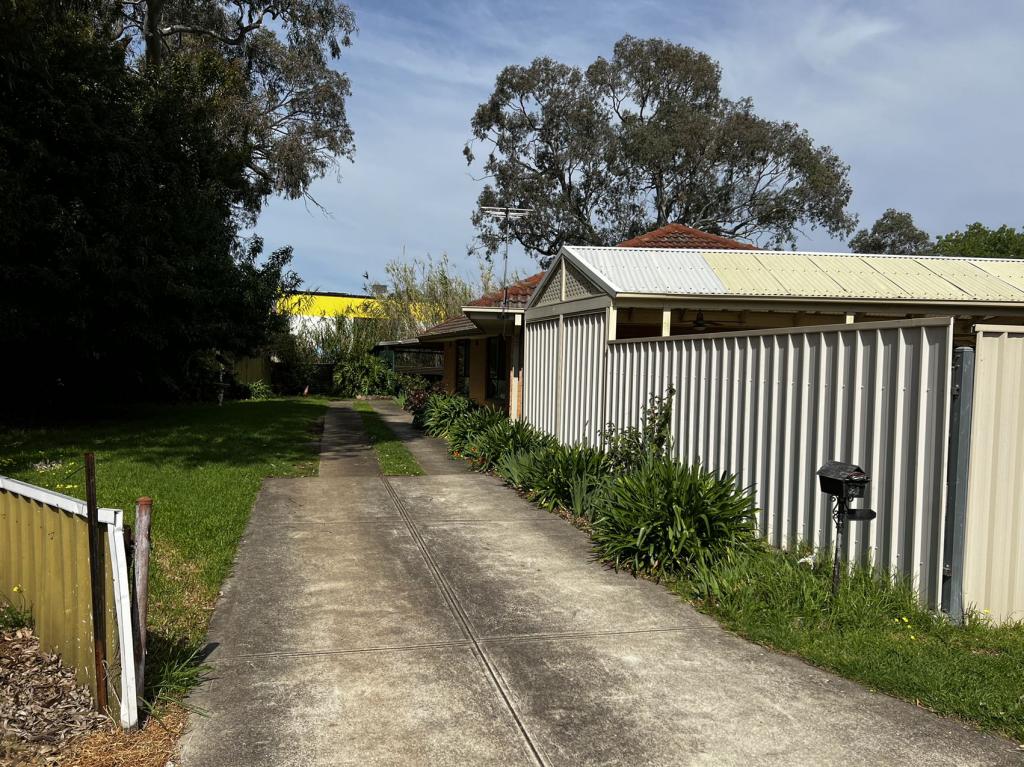 21 Clyde St, Modbury, SA 5092