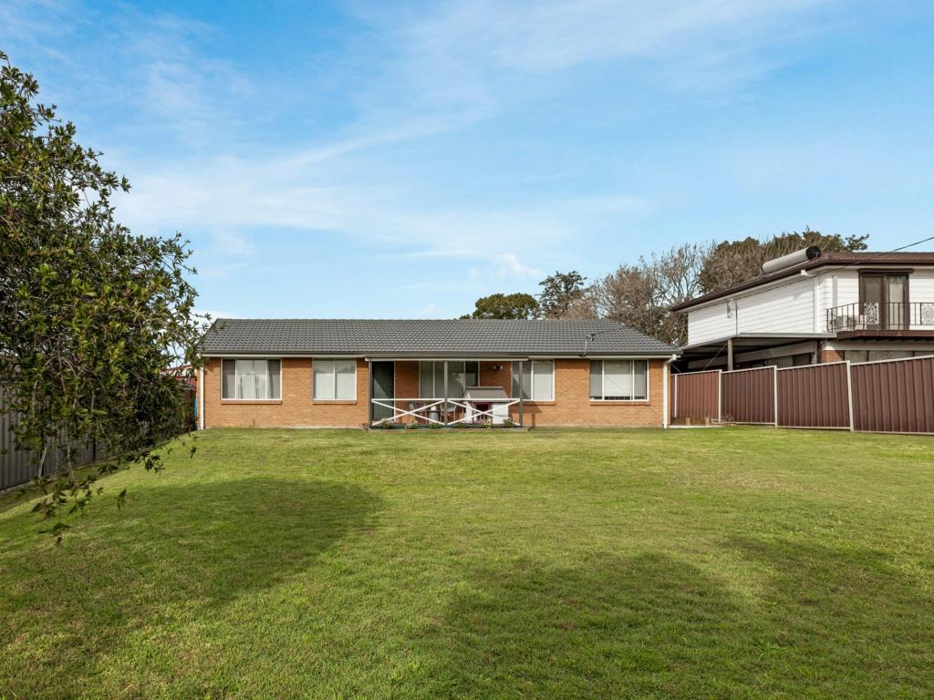 37 Tomalpin St, Kearsley, NSW 2325