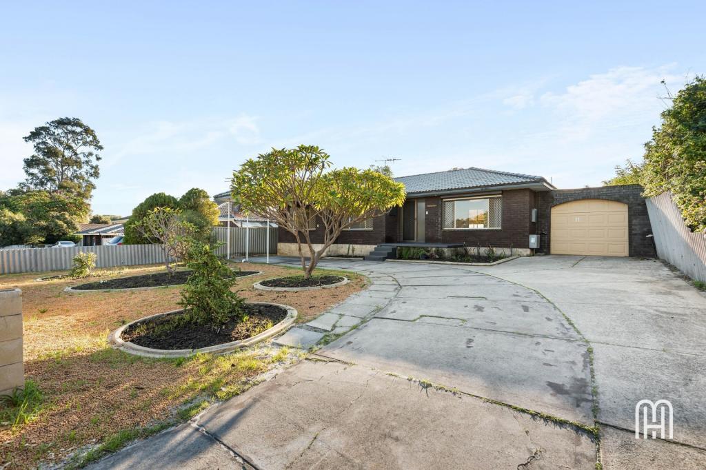 11 Sicklemore Rd, Parmelia, WA 6167