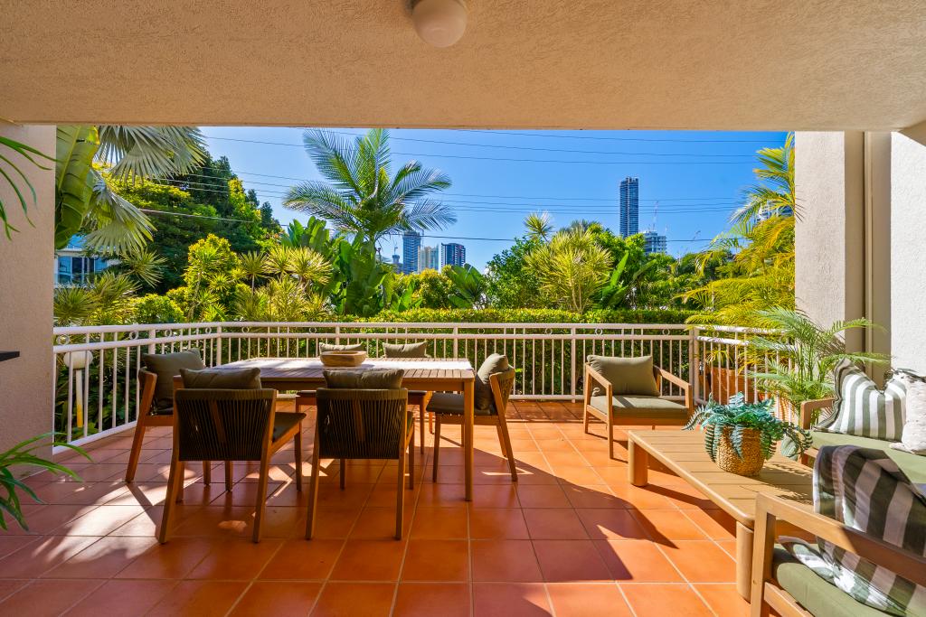6/78-80 STANHILL DR, CHEVRON ISLAND, QLD 4217